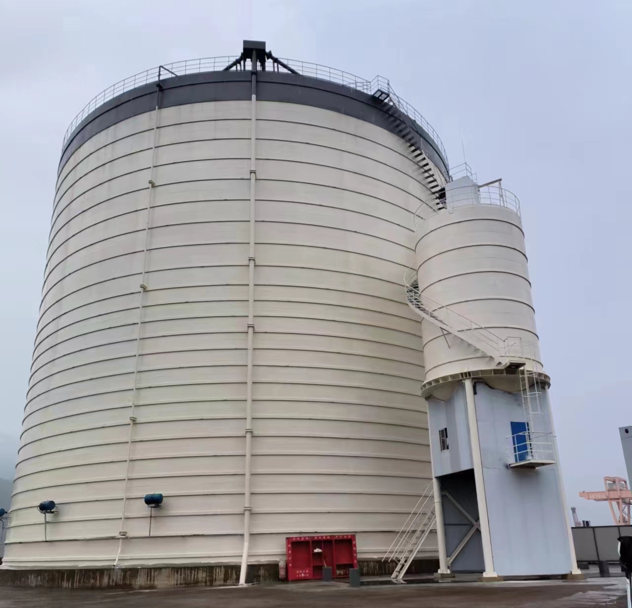 武昌10万吨水泥钢板库